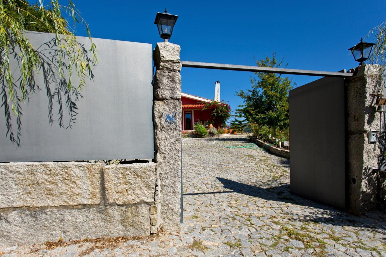 Lakeview Geres Guest House Екстериор снимка
