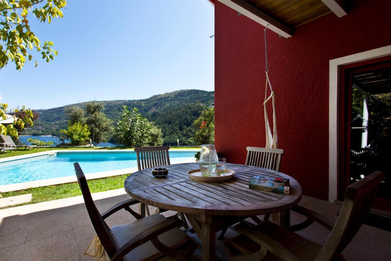 Lakeview Geres Guest House Екстериор снимка